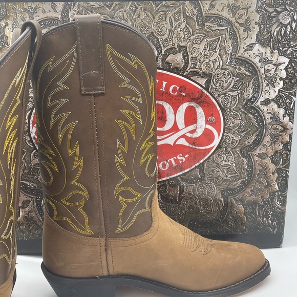 LAREDO Ladies Kadi Distressed Brown Cowboy Boots 5742 Western - Picture 10 of 16